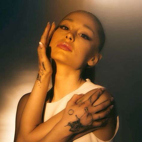 _izmath's tweet image. . * ･ 𝒯 ime 𝒜 riana [🌕] ¡ ˚⋆