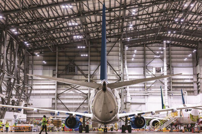 AviationWeek's tweet photo. #AARCorp will need up to 18 months to wind down work at its Indianapolis heavy maintenance operation and redistribute the work to other network locations.
✈️ https://t.co/jsYNU95yQi
@AARCORP #MRO #MRONews https://t.co/THy62o5dNN