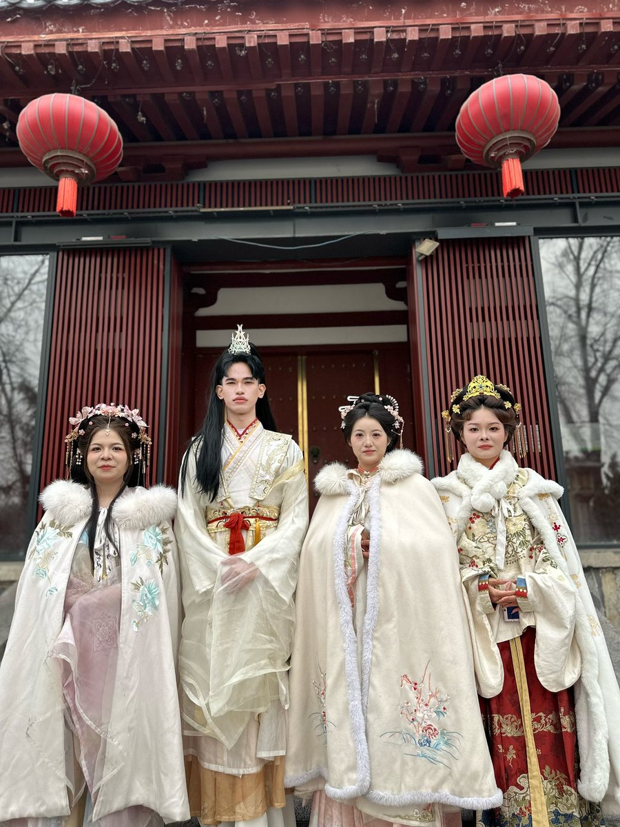 abang sapu lidi tweet media