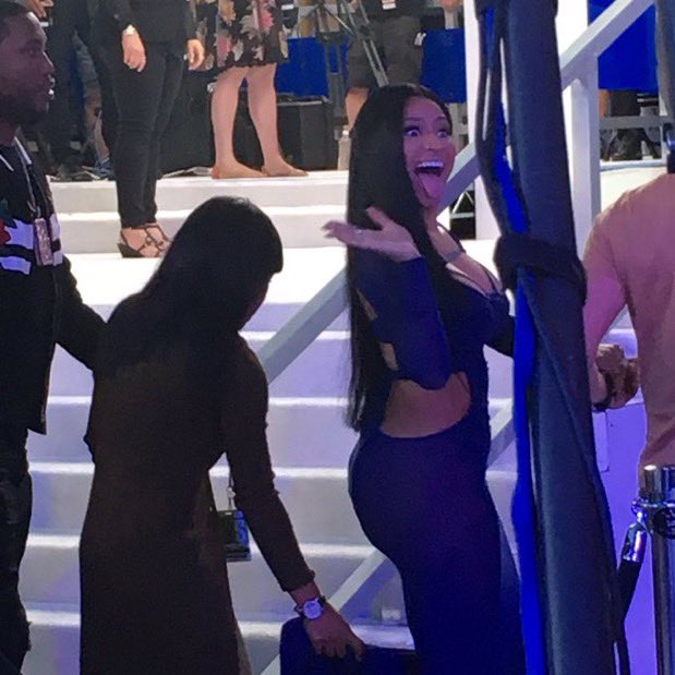 ShottazMinaj's tweet image. a top tier Nicki look 😍