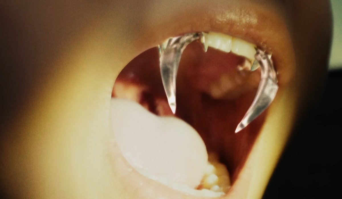 evolvedino's tweet image. n when my next tour nails are just these and rikis nails