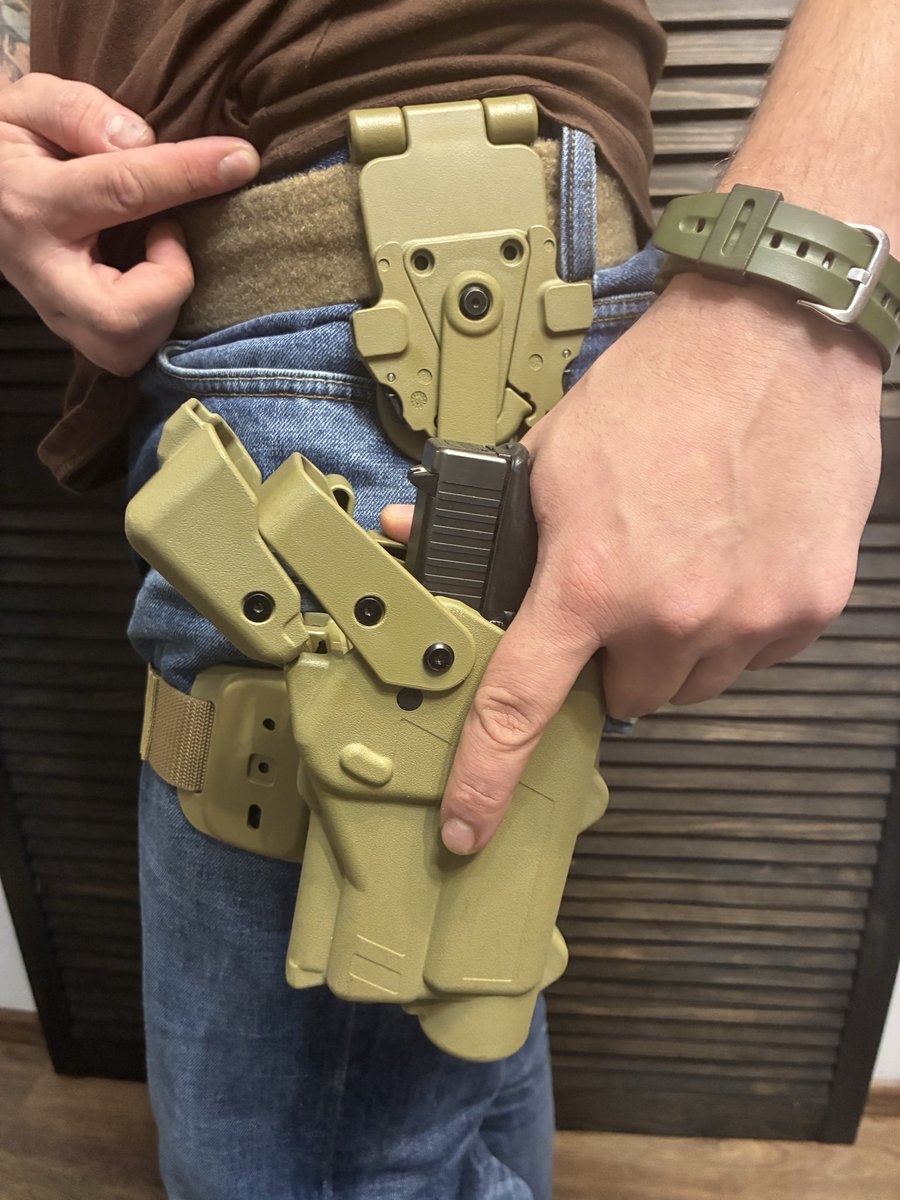 Mamkin Reks tweet media