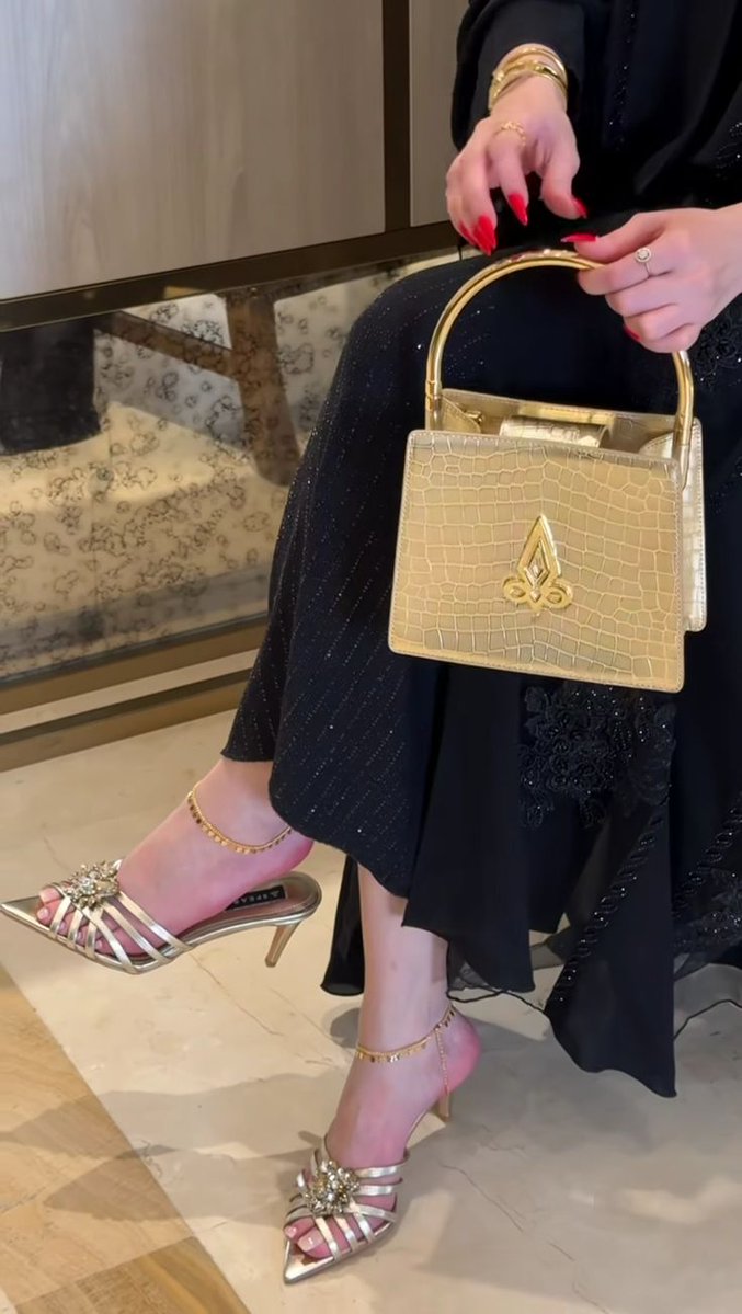 muhitheen's tweet image. صباح الخير من الرياض اححح 🌞 
أجواء البرد الشتاء الطائف 🌨️ الخرج سهره أبها موسم الرياض سالب تبوك القصيم مكه المدينة مساج القصيم موجب الخرج الباحة