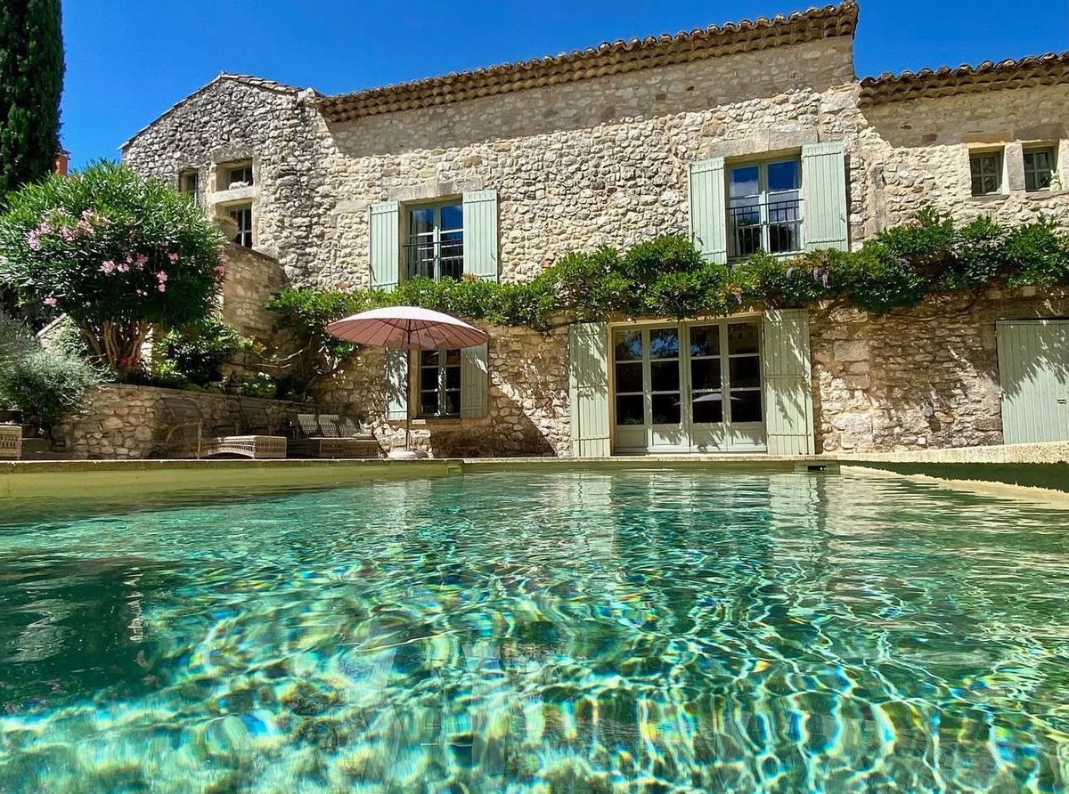 HOUSEPORN___'s tweet photo. Provencal house 🇫🇷🍃 https://t.co/Epd3OJWShz
