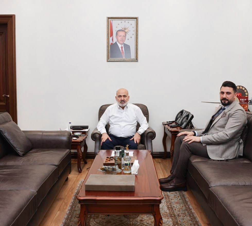 av_mehmetsaglam's tweet photo. AK Parti Genel Merkez Teşkilat Koordinatörü Ferhat Dağ, AK Parti Çukurova İlçe Başkanı Cemal Akın, Türkiye Muhtarlar Konfederasyonu Genel Başkanı Kadir Delibalta ve beraberindeki heyet ile Adana’dan Şükrü Andırın başkanlığındaki heyeti Bakanlığımızda ağırladık.

Nazik ziyaretleri için teşekkür ediyorum.
