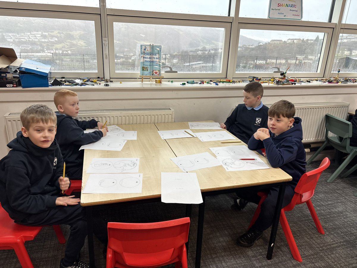 Gillian Neeson STEM tweet media