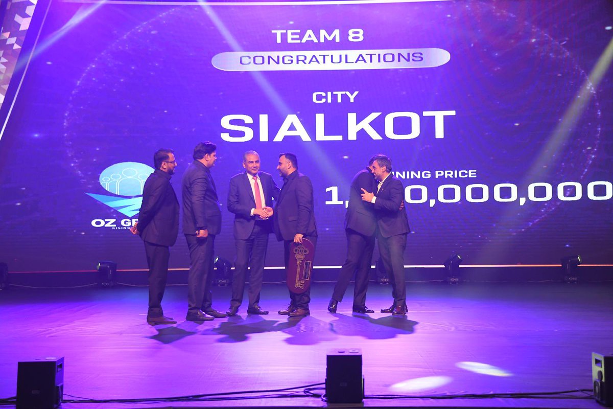 AKD06314's tweet photo. #Sialkot is ready to shine in the PSL. A new city, a new identity now it’s over to you, fans. What should #OZDevelopers name their Sialkot team?
Some ideas to kick things off:
Sialkot Sharks 🦈
Sialkot Stallions 🐎
Sialkot Strikers ⚡
Sialkot Spartans 🛡️
Sialkot Sabres ⚔️
Sialkot Titans ⚡
Sialkot Warriors 🛡️
Sialkot Royals 👑
Sialkot Chargers ⚡
Sialkot Falcons 🦅
Your city. Your team. Your call 🙌🏏 #PSL #Sialkot