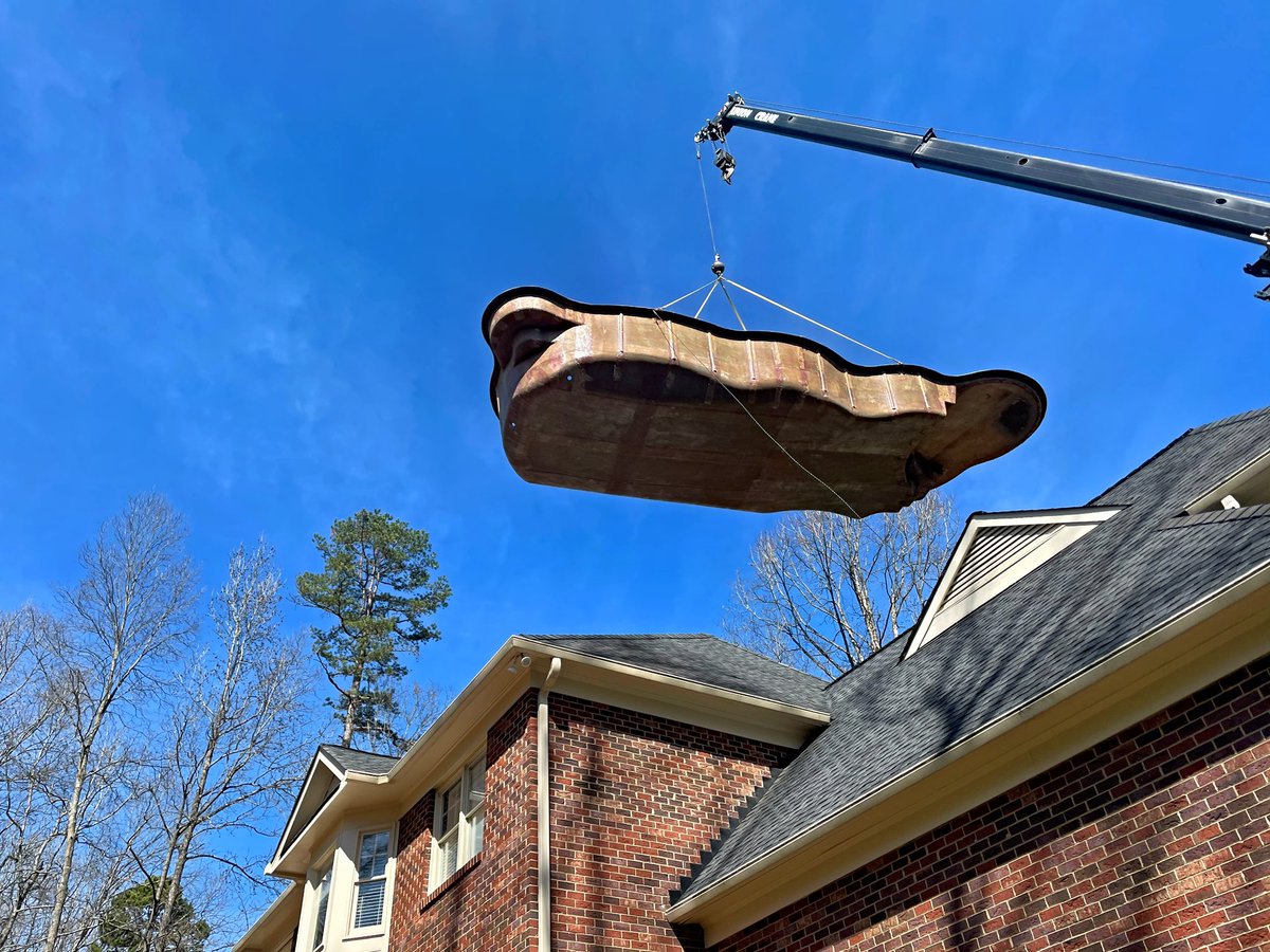 PoolscapesCLT's tweet image. Across the bluest sky. 🩵💙💦. This is our South Beach #fiberglasspool on installation day. #poolinstallation #pool