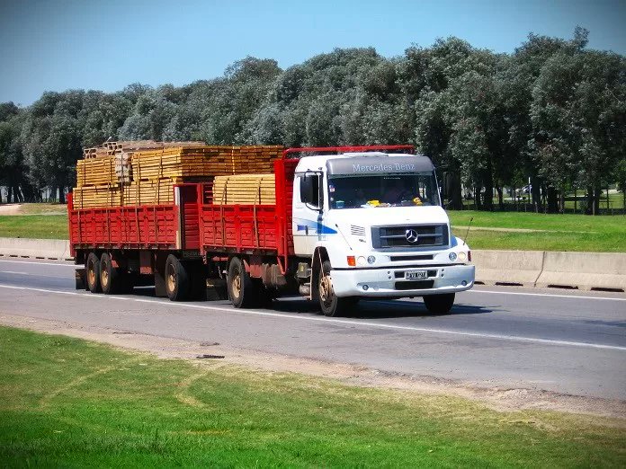 LOS COSTOS DEL TRANSPORTE CERRARON 2025 CON UNA SUBA ACUMULADA DEL 37% Y VOLVIERON A SUPERAR A LA INFLACIÓN

planetacamion.com.ar/los-costos-del…