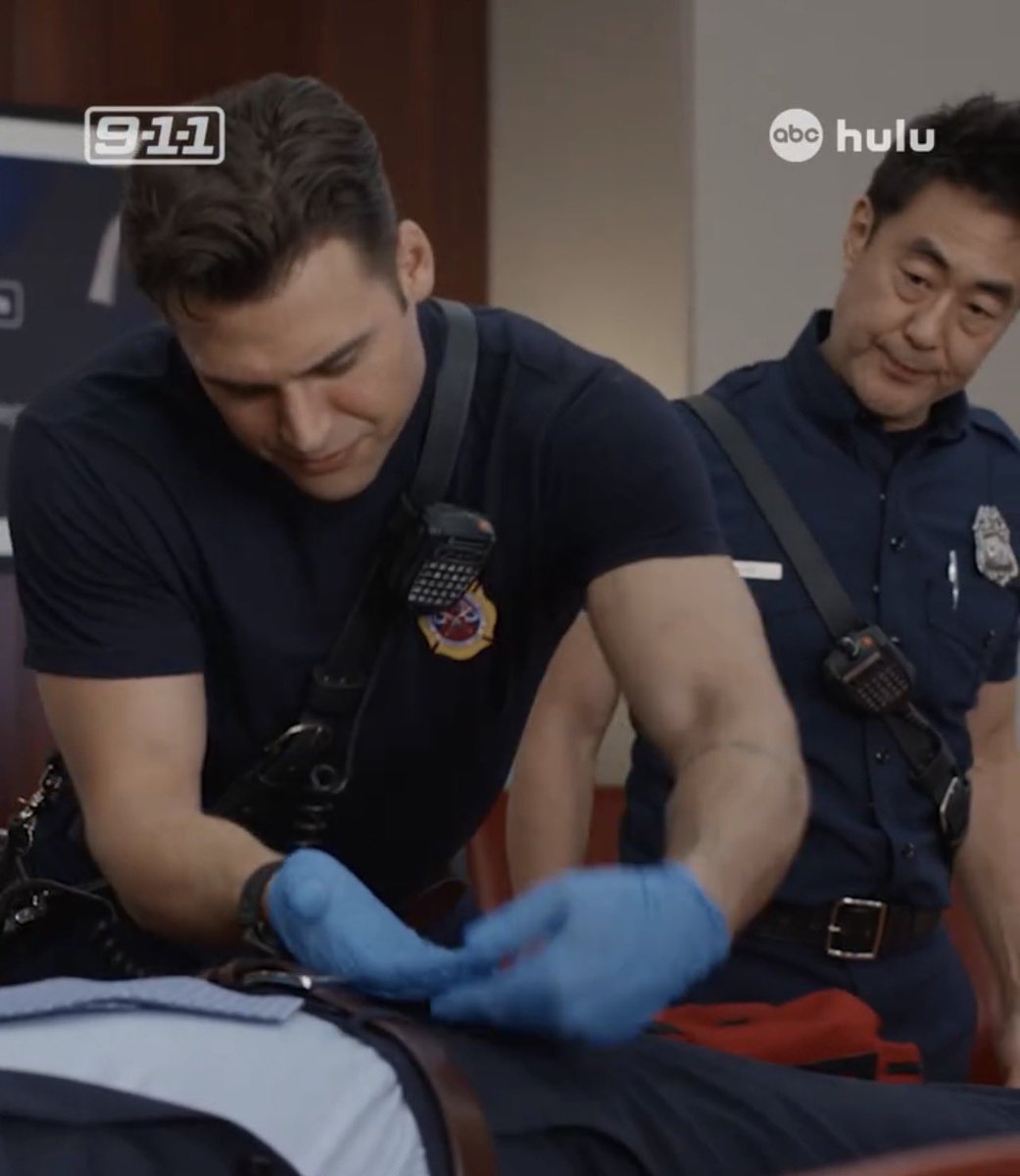 ravibuckleydiaz's tweet image. This is a Buddie canon omen if I’ve ever seen one