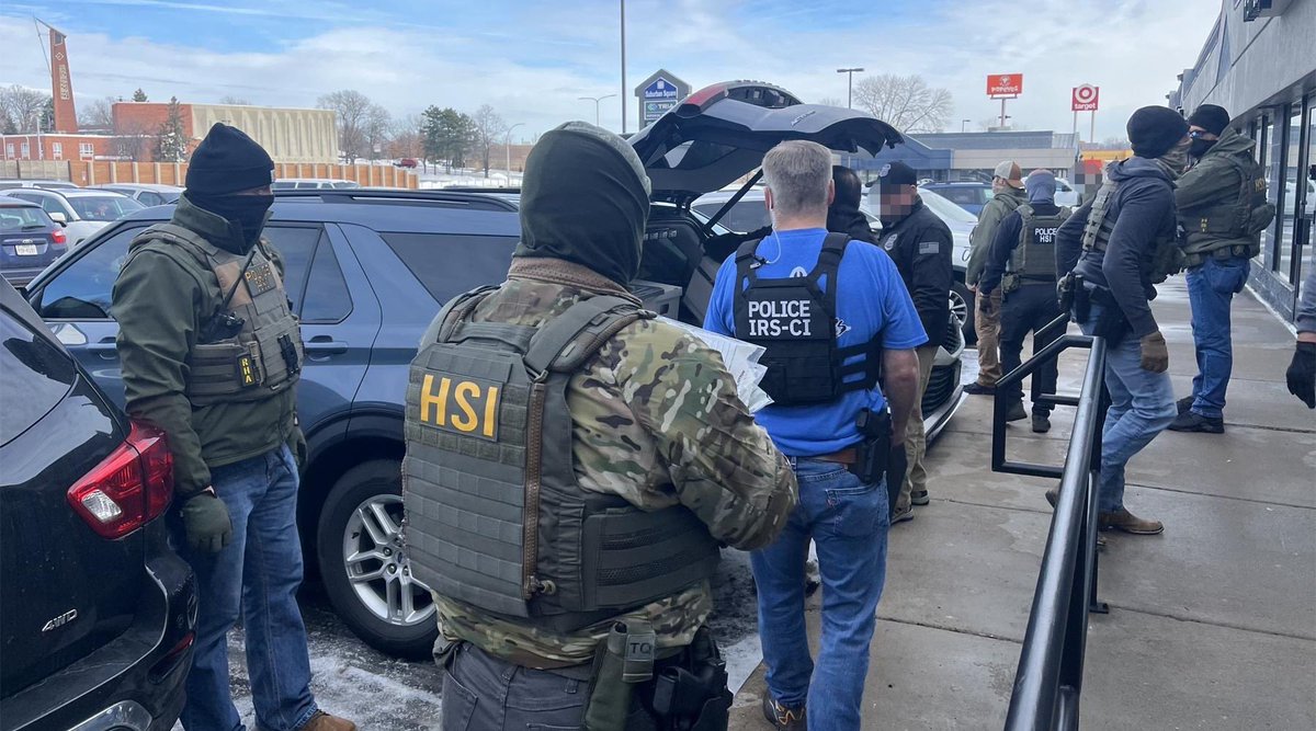 DHSgov's tweet image. THE WORK CONTINUES!

DHS investigations in Minneapolis are accelerating as more of our brave law enforcement enter the state.

We will not be impeded from ending the FRAUD that has ABUSED our nation’s generosity. See you on the streets!