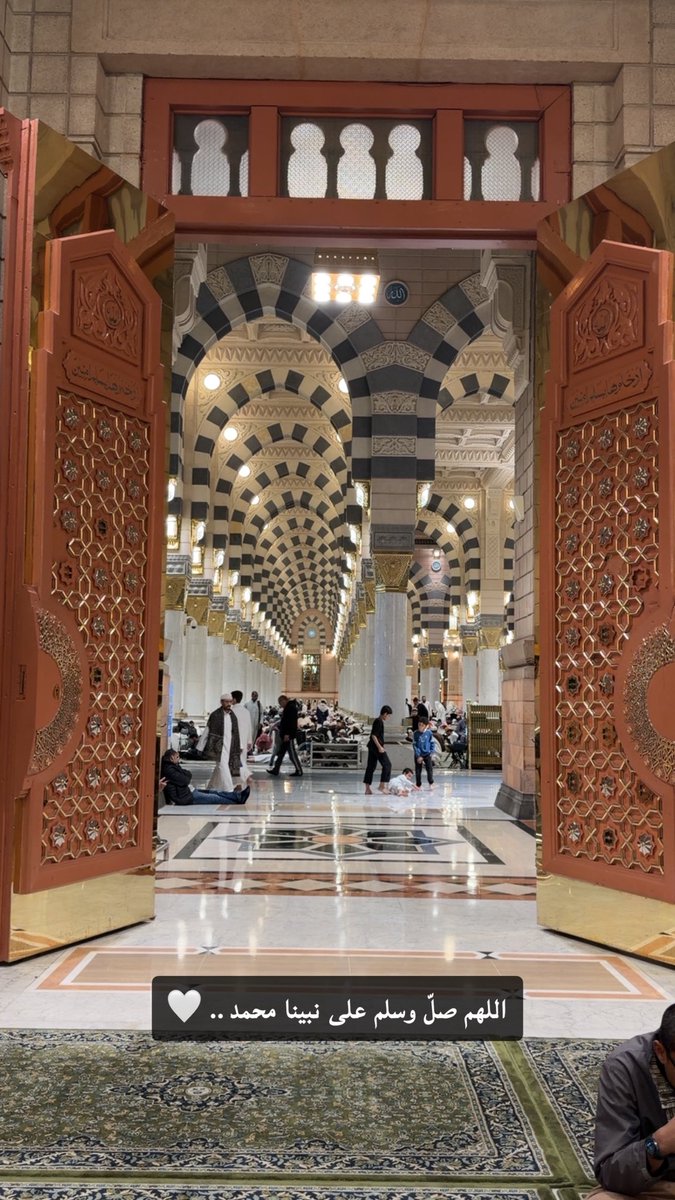 mohsan91's tweet photo. اللهم صلّ وسلم على نبينا محمد ..🤍
من طيبة الطيبة 

#المدينة_المنورة #الحرم https://t.co/J6z4LxN2y3