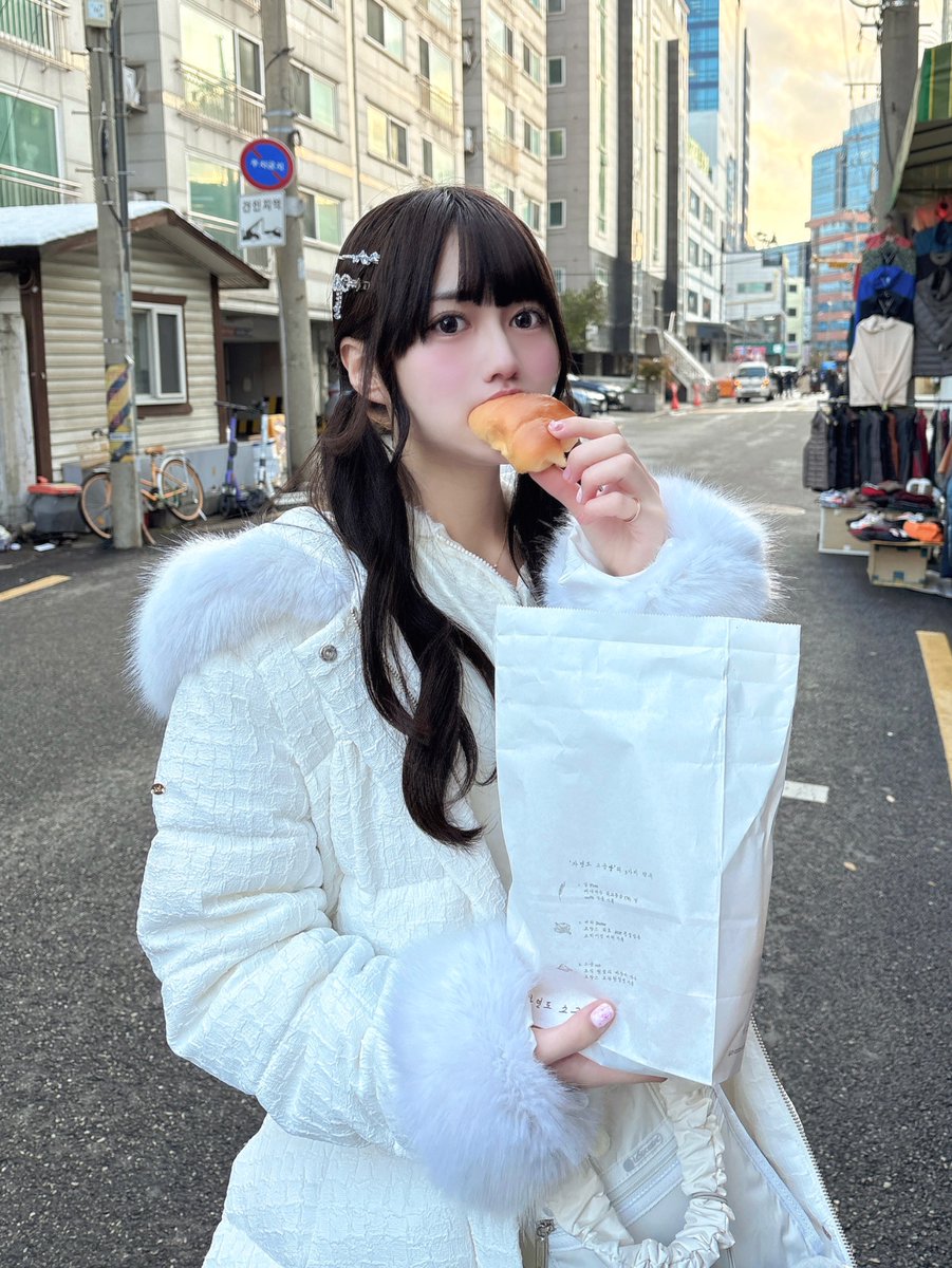 おはよ🥐朝はパン♪
