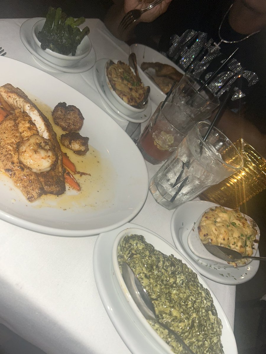 happy late birthday from the queen🥹🧡 #25