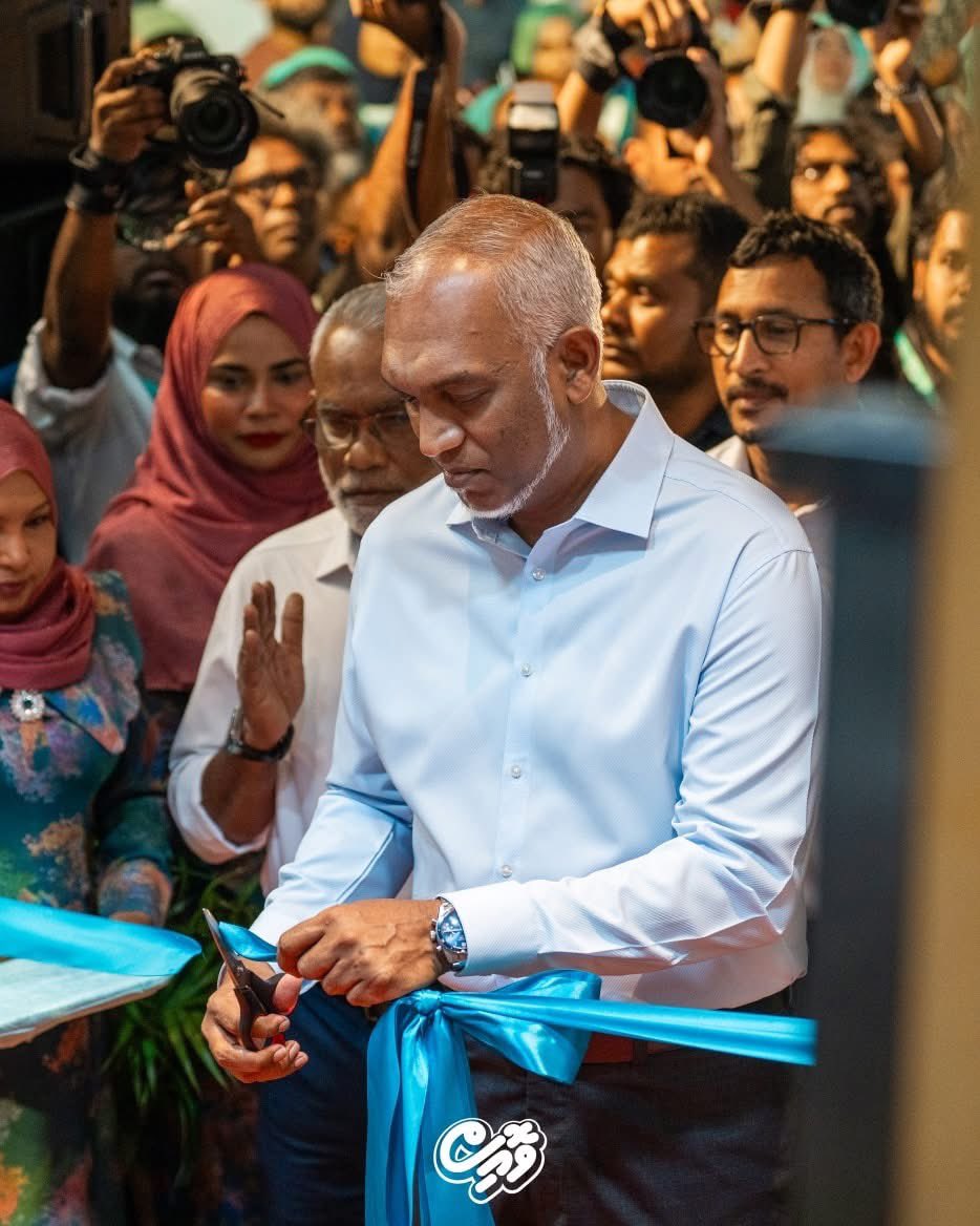 Congratulations, President <a href="/MMuizzu/">Dr Mohamed Muizzu</a>, on the successful inauguration of the Congress Party office building. Under the decisive leadership of our President, the party stands united and the nation moves forward with confidence. 🇲🇻