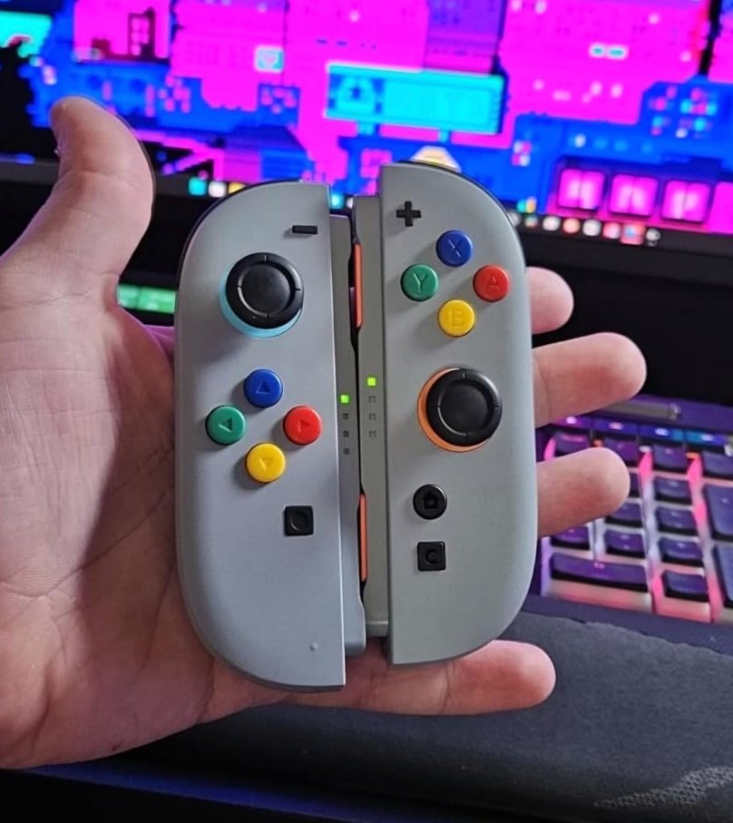 Nintendeal's tweet image. FYI 🚨 there are lots of options on Amazon for customizing your Switch 2 Joy-Con (from eXtremeRate -- known for high quality)

Translucent (including glow in the dark): amzn.to/3LvZvhQ

SNES: amzn.to/49L4S68 #ad

Lots more options: amzn.to/4jC5HBQ