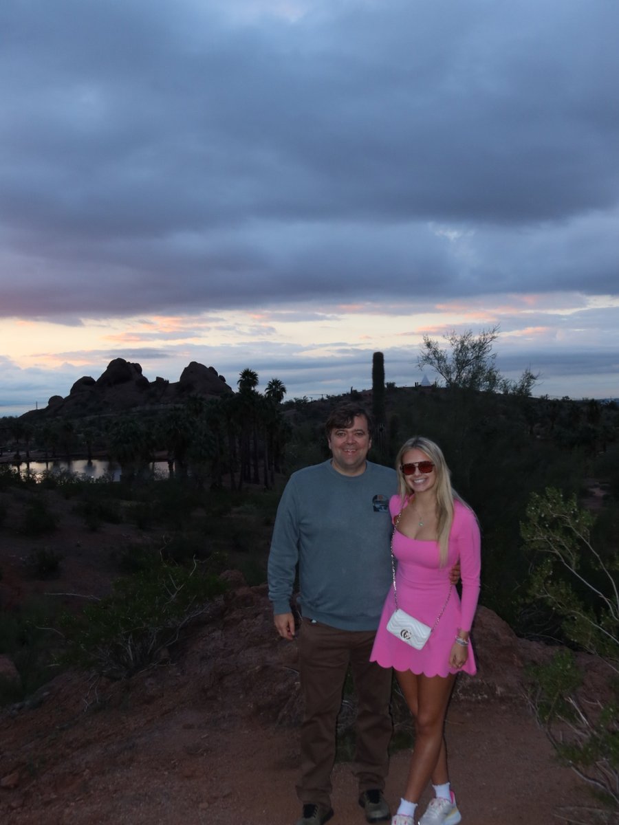 staterepbain's tweet image. Gameday from Arizona! #hottytoddy