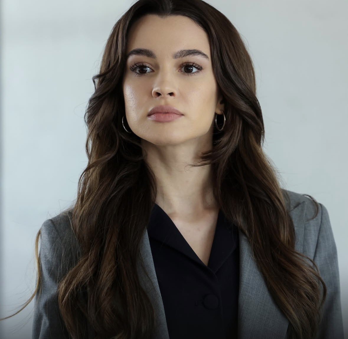 beklenenkral's tweet photo. #BeklenenMehdi çekimlerinden Su Burcu Yazgı Coşkun... https://t.co/FVseBjSpWs