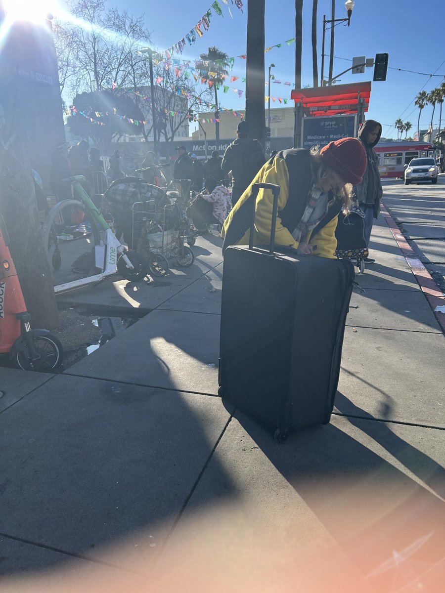 soofma40's tweet photo. @SFMTA_Muni @SFPD @DanielLurie @SFBART CLEAN UP 24th and Mission!! Wtf! I can’t even stand in front of the bus stop!!!! https://t.co/7a8f4rfcQN