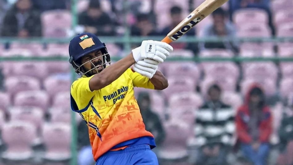 🚨 ALL STAR PLAYERS IN Vijay Hazare Trophy (Today) 🚨

- Batting Brilliance
◉ Ruturaj Gaikwad – 134*(131)
◉ Dhruv Jurel – 123(96)
◉ N Jagadeesan – 139(126)
◉ Sidram Paul – 150(134)
◉ Vishvraj Jadeja – 112(103)
◉ Karan Lamba – 108(116)
◉ Priyanshu Moliya – 113(106)
◉