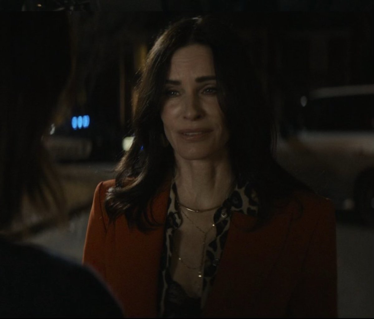 DannySt4rr's tweet image. Close enough. Welcome back Love Dawn Hwiyoung.