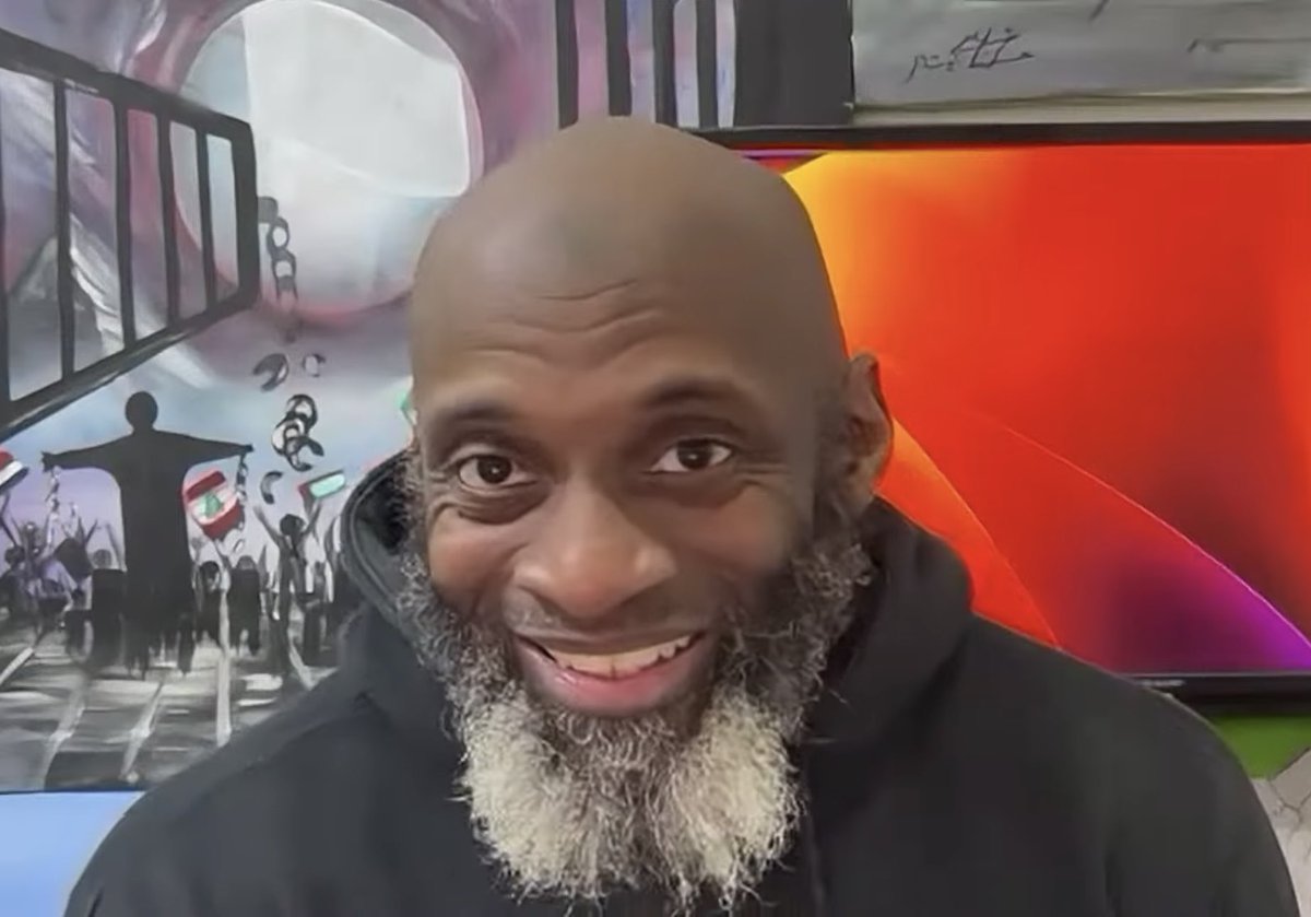 To his excellency, President Ahmed Al Sharra <a href="/SyPresidency/">رئاسة الجمهورية العربية السورية</a>.  We write to you to you today to request the immediate release of Journalist Bilal Abdul Kareem <a href="/BilalKareem/">Bilal Abdul Kareem</a> who has been detained by Syrian Security Services for 17 days without charge.  

In a recent speech you gave in