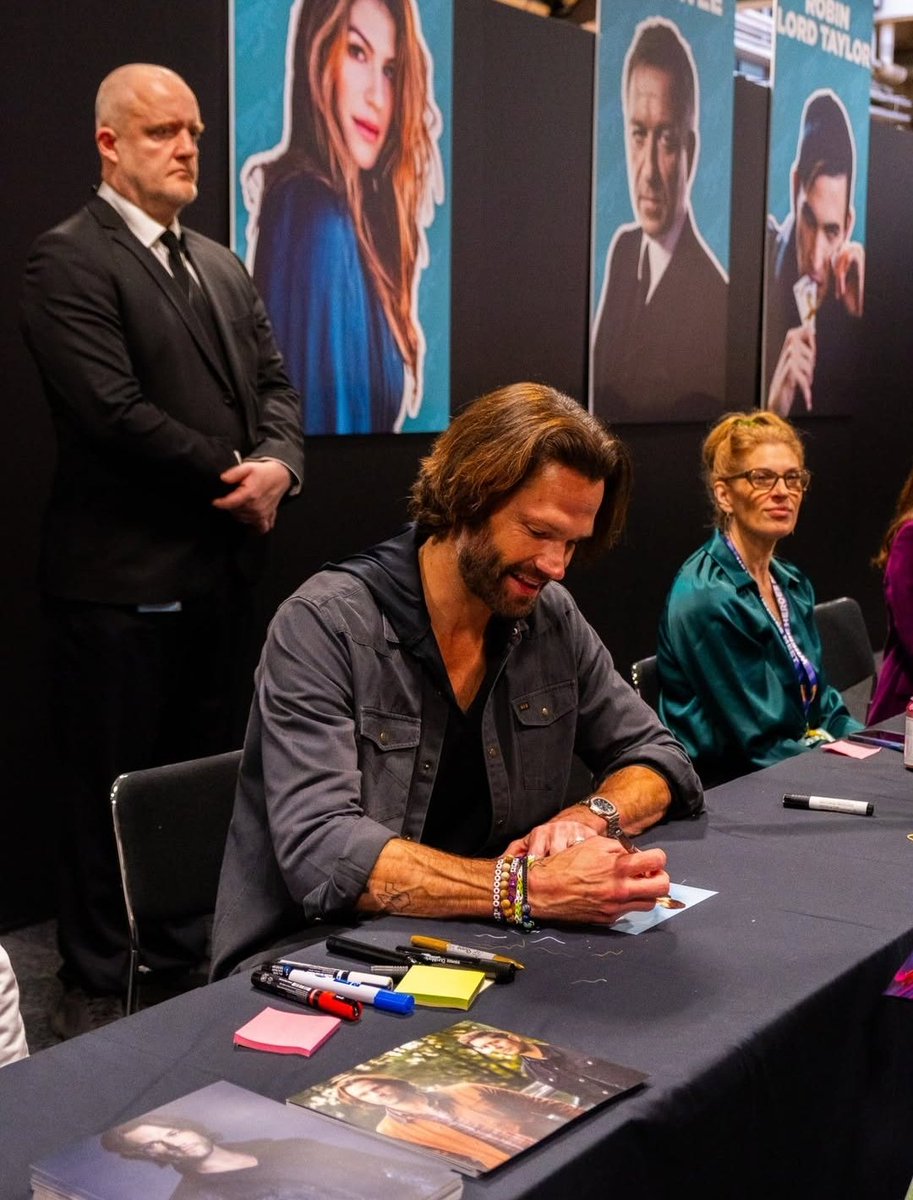 New/Old pic of <a href="/jarpad/">Jared Padalecki</a> at Denmark Comic Con ⭐️