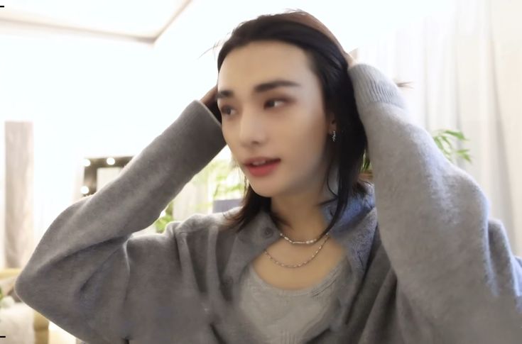 hhyunprint's tweet image. wife