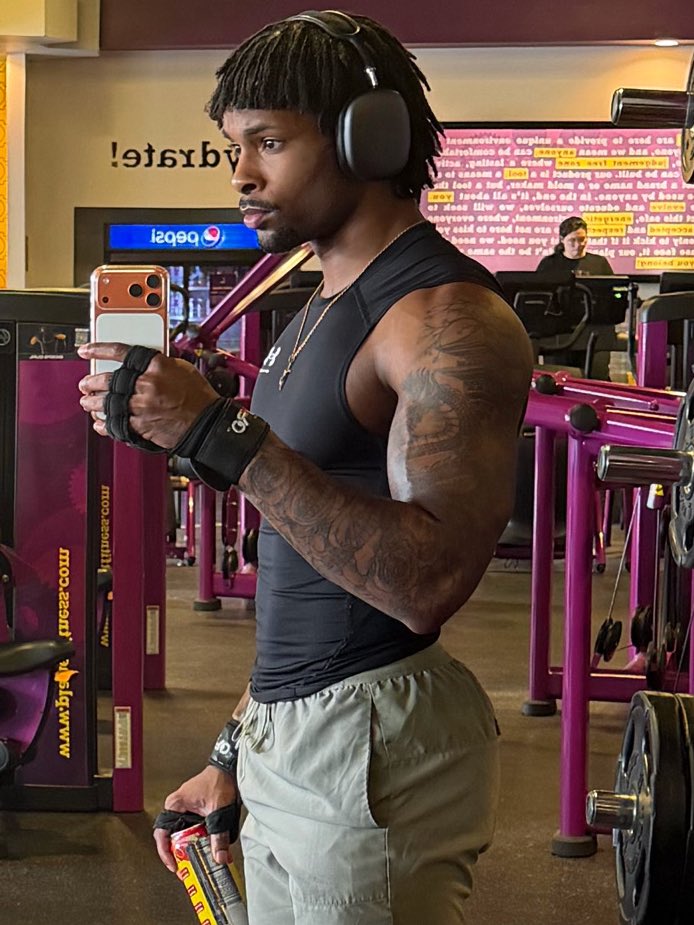 LOVER⧗BOY tweet media