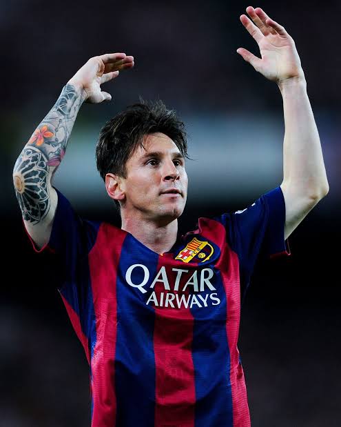 Boateng: "Crianças, o Messi não é um bom exemplo a se seguir. Vocês nunca poderão ser ele. Ele recebeu um talento de Deus. Mas vocês podem ser como o Cristiano Ronaldo... Isso é um trabalho duro"