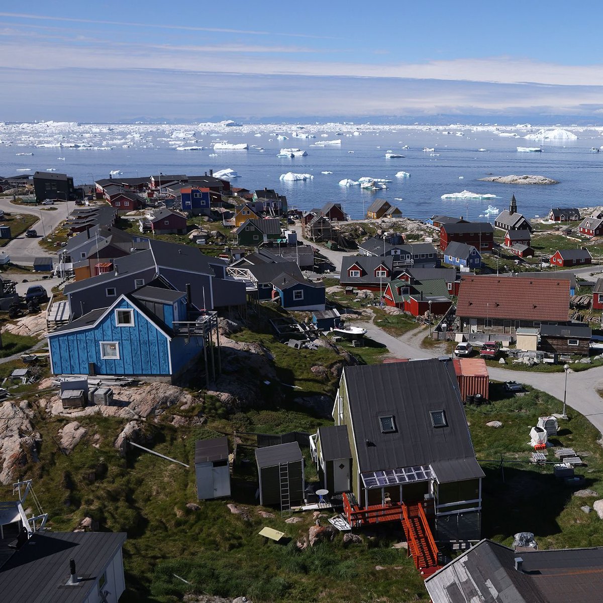 WhaleInsider's tweet image. JUST IN: 🇺🇸🇬🇱 U.S. considering paying Greenlanders $10,000 to $100,000 each to support secession from Denmark.