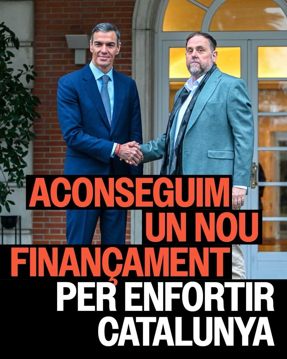 ErcCunit's tweet image. Més sobirania, menys dèficit fiscal i un finançament just per a Catalunya.
Més recursos per millorar la vida de la gent i enfortir el país.
✊🌱 Aquesta és la feina d’ERC. També a Cunit.