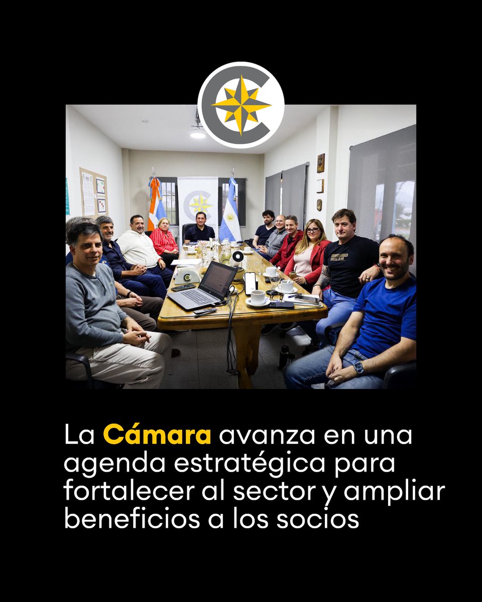 CCAEUSHTDF's tweet image. La Cámara de Comercio llevó adelante una nueva reunión de Comisión Directiva para seguir impulsando proyectos que fortalezcan la institución y amplíen beneficios para nuestros socios🔗 acortar.link/1BqoNv