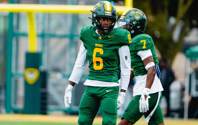 Wayne State CB transfer Wendell Smith has signed with Tennessee-Martin.

247sports.com/player/wendell…