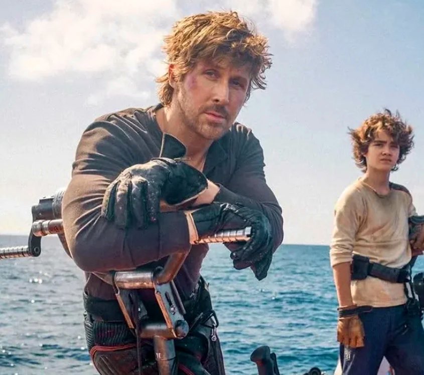 GlobalBoxOffice's tweet image. STAR WARS: STARFIGHTER will be the first non-spinoff/prequel in the ‘Star Wars’ franchise to be led by a male character since 1983 (RETURN OF THE LAST JEDI).

According to Variety, the movie will be led by Ryan Gosling and releases in 2027.