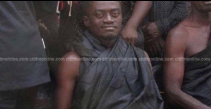 Staying alone is hard. You faint and you still gotta fetch the water and pour it on yourself💔