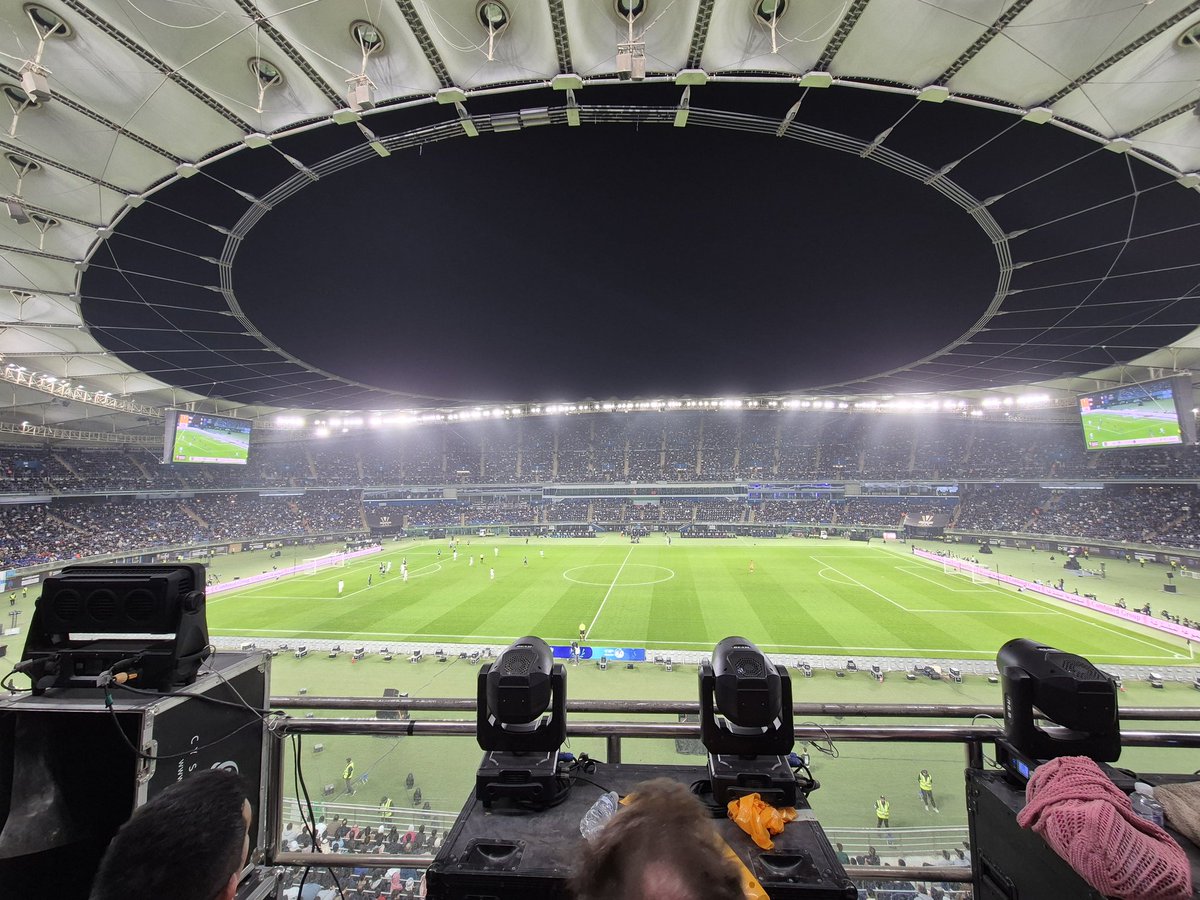 ستاد جابر fulllllll 🇫🇷😍
#كأس_السوبر_الفرنسي