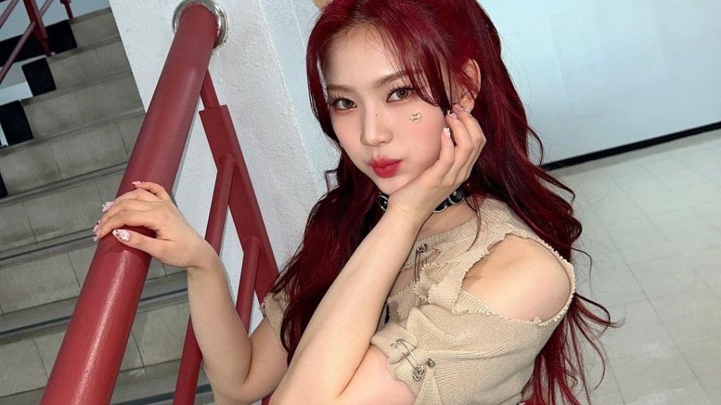 _bubblecore's tweet image. ¿Yo? La más feliz de poder salir de casita e ir con mis niñas de @i6villains qué me dijeron que hoy es el tan esperado #𝚍evi𝑙sー𝔡ᥱ𝕓u𝐭 y yo obvio que no me lo iba a perder por nada. 

⠀ ֶָ֢  𝙼𖹭ᥒ 𝒸𝚑ᥱ́𝐫𝕚  ︵ ✿𝆬 ᦾ  𝑙iᥒᥒყ𝕦ᥱ !