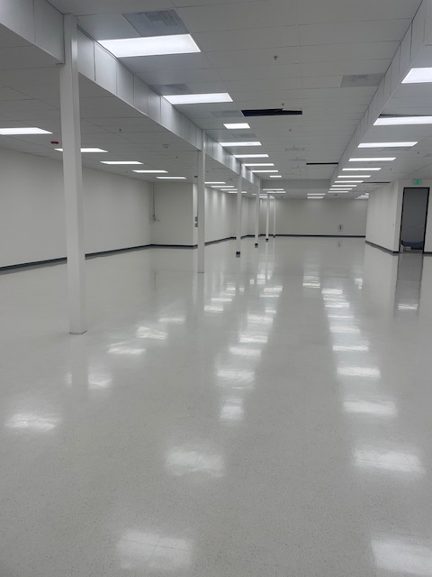 facmastersinc's tweet photo. A clean floor sets the tone for the entire space.

Our clients trust us to maintain their floors to an exceptional standard. 
 
This project we finished recently highlights what’s possible with the right process, right equipment, and professional-grade care. https://t.co/XCqsoRnPQE