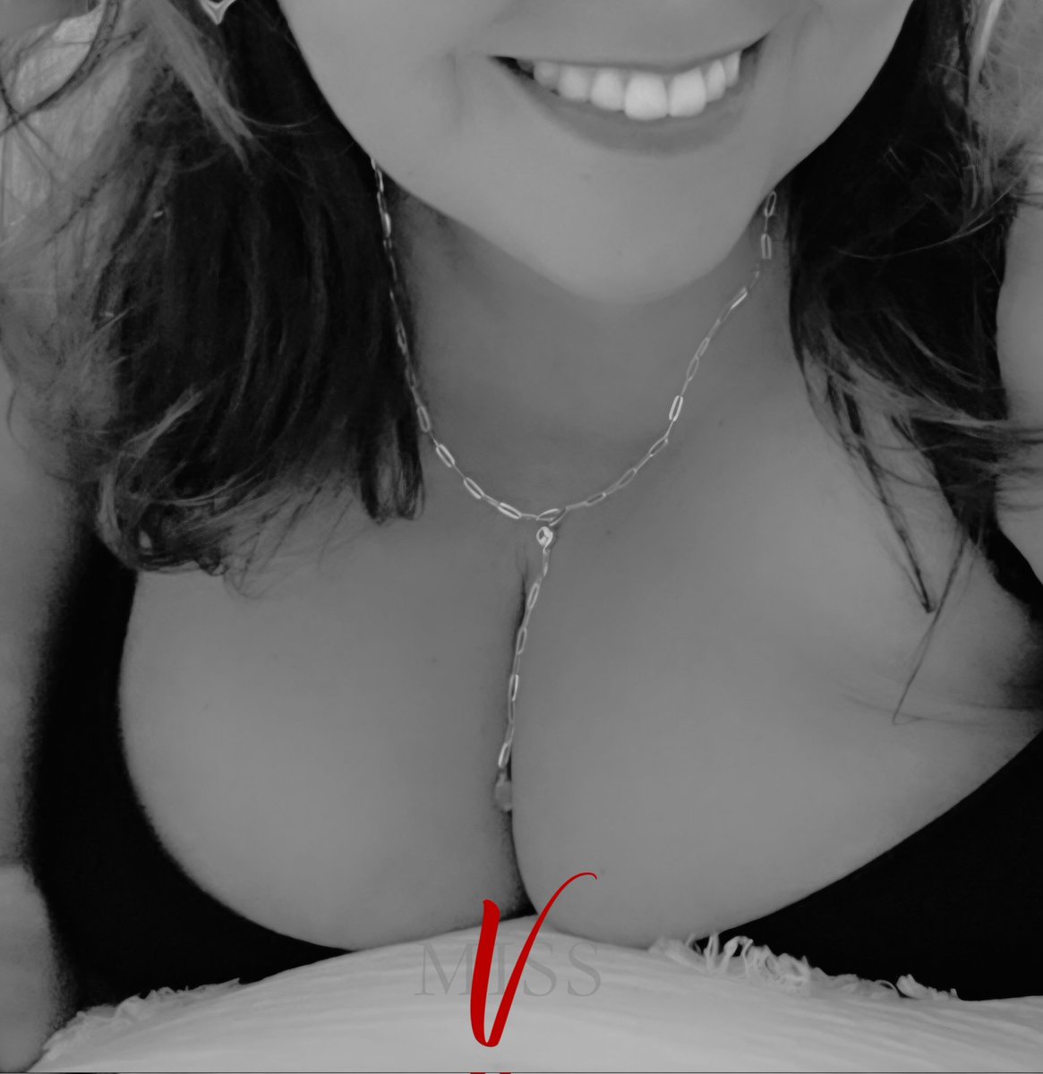 RT for Miss V tweet media