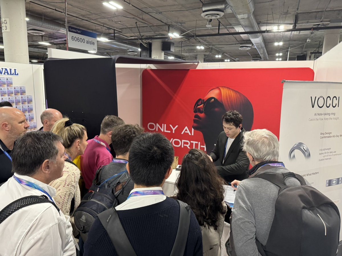 obround_ai's tweet photo. Obround | CES’2026 
2 days recap 📸 https://t.co/PqS18iQYGS