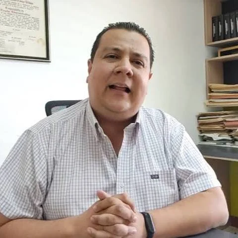 Me alegra enormemente la excarcelación del prof y activista, Javier Tarazona, detenido desde junio del 2021 por denunciar irregularidades en las fronteras con Colombia.
