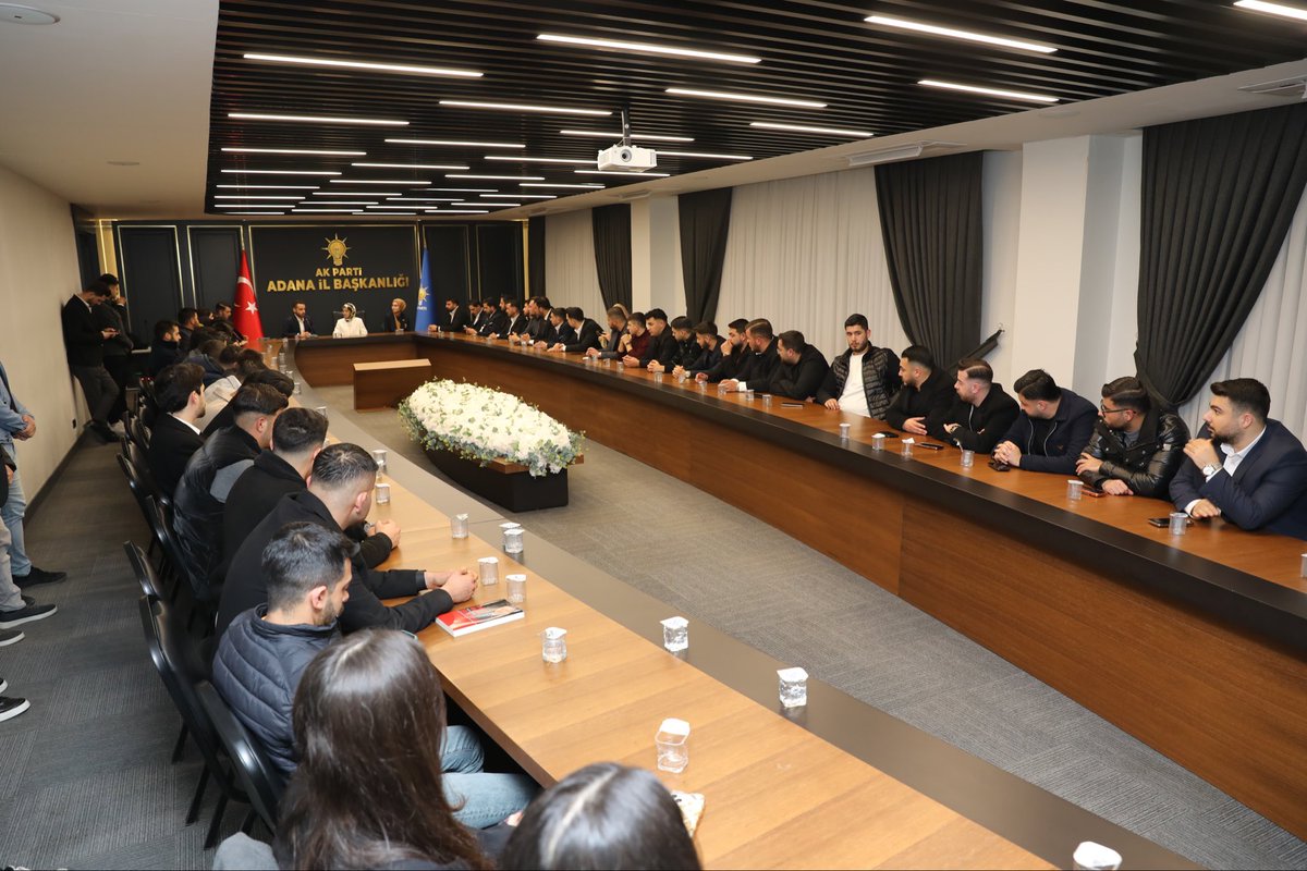 Yusuffzdmr's tweet photo. AK Parti Gençlik Kolları Genel Başkan Yardımcımız, Ankara Milletvekilimiz Sn. Zehra Nur Aydemir ve Gençlik Kolları MKYK Üyemiz Sn. Nur Karahan Başkanımızın katılımlarıyla haftalık olağan il yönetimi toplantımızı gerçekleştirdik.

Gençliğin sesiyle, yarının Türkiye’si için durmadan çalışmaya devam ediyoruz. 🇹🇷

@ZehraNurAydemr