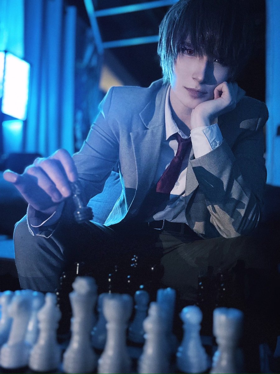 naruxtoes's tweet photo. Who could beat me in chess
#deathnote https://t.co/eDJLJPnOjz