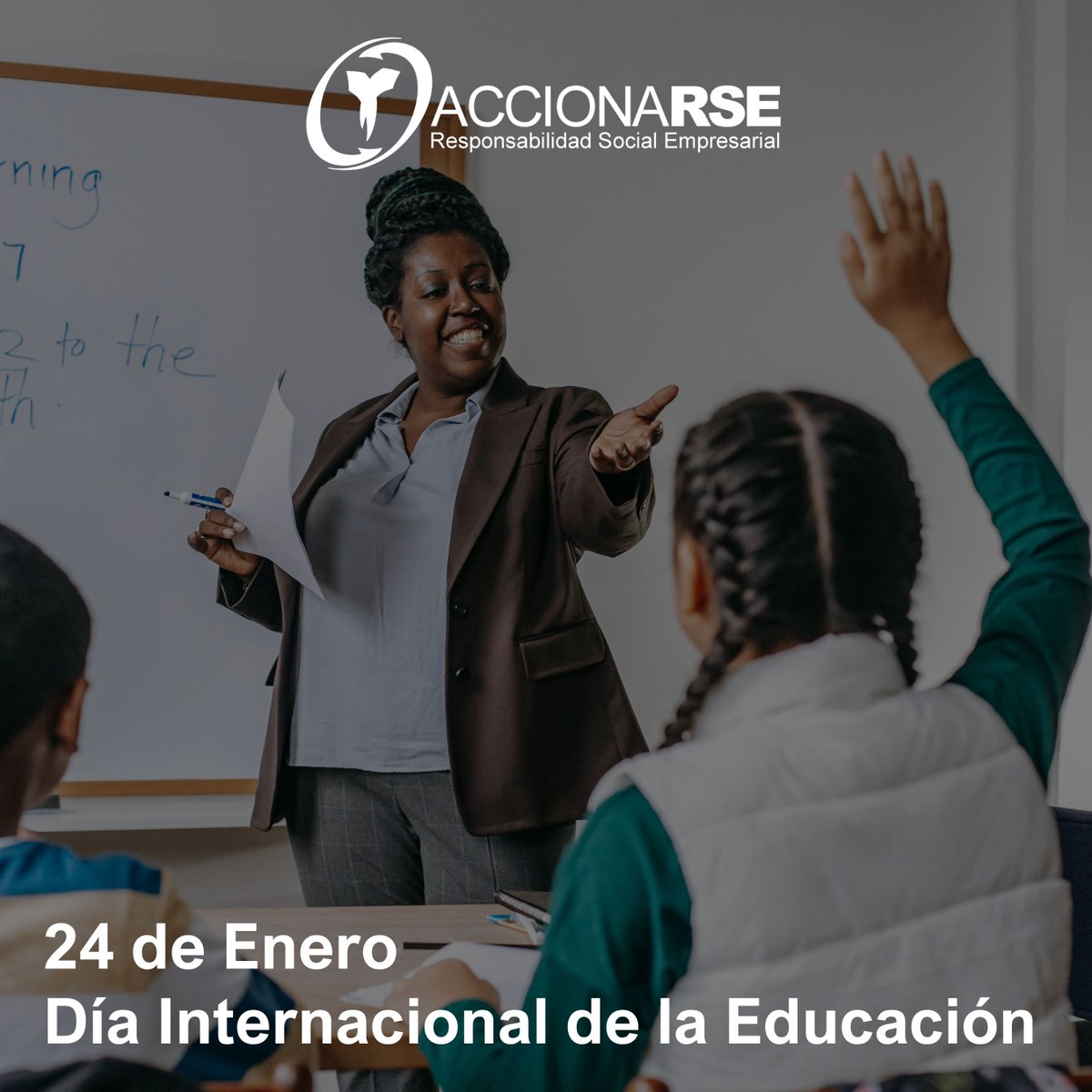 24 de enero
Día Internacional de la Educación

La educación abre oportunidades y construye futuro
para todos. 📚✨