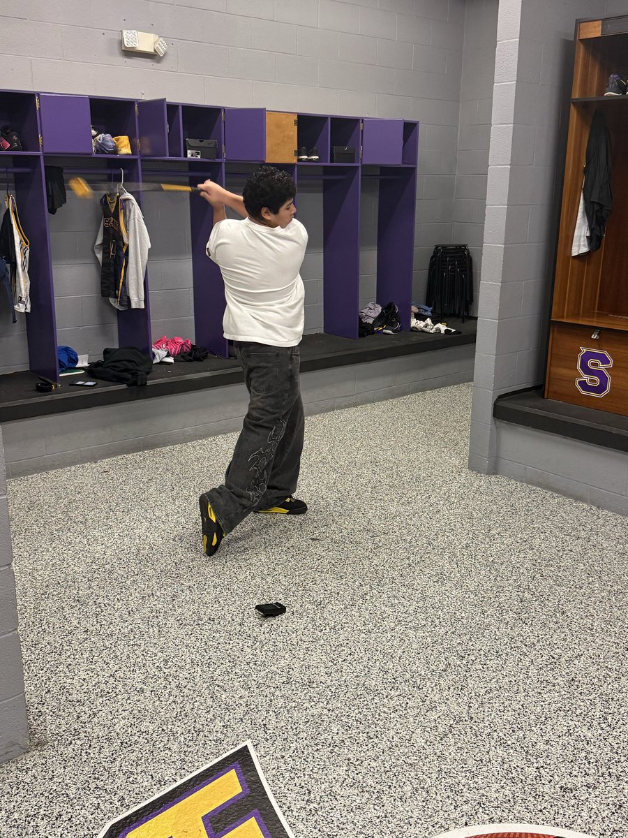 Smyrna High Golf tweet media