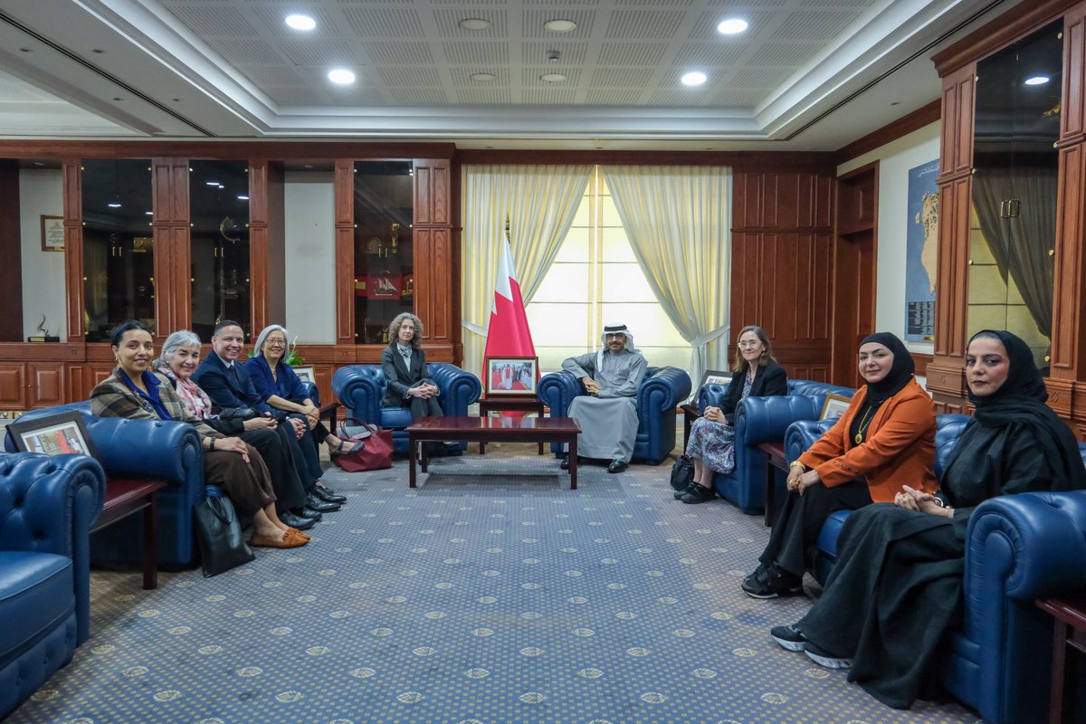 MoeBahrain tweet media