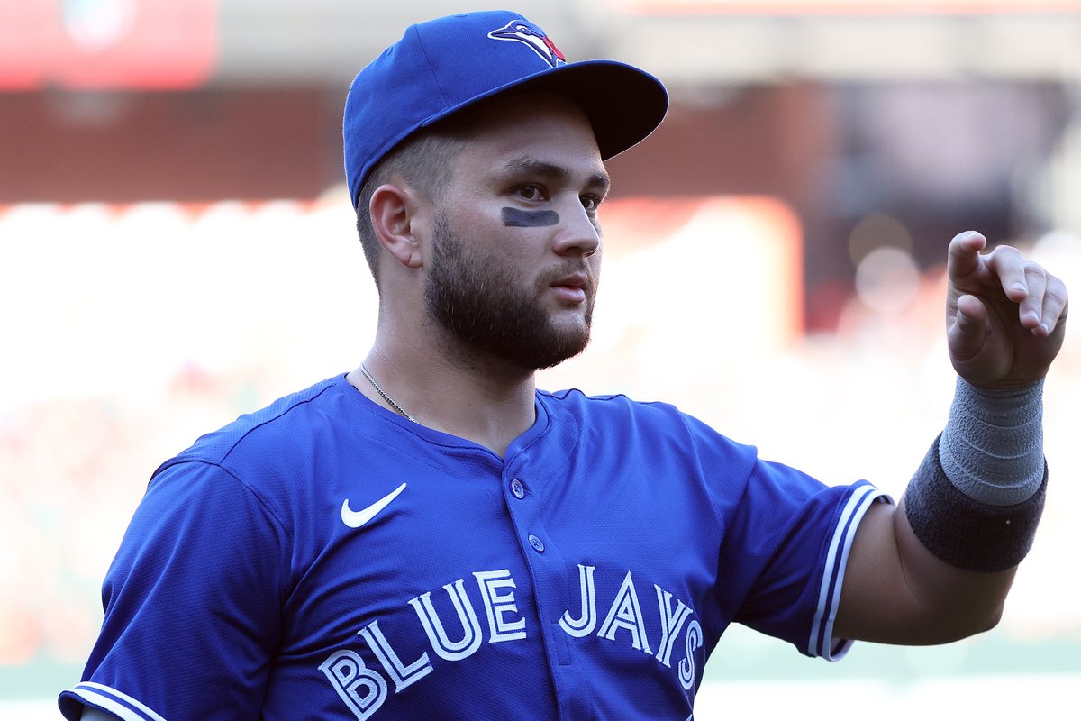 FiresideYankees's tweet photo. The Yankees are looking "more seriously" at Bo Bichette as negotiations continue to drag on with Cody Bellinger, according to Jon Heyman.

#Yankees https://t.co/NID5ooN1ip
