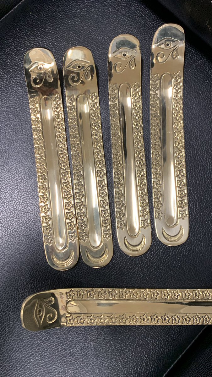 The Crystal Fox tweet media