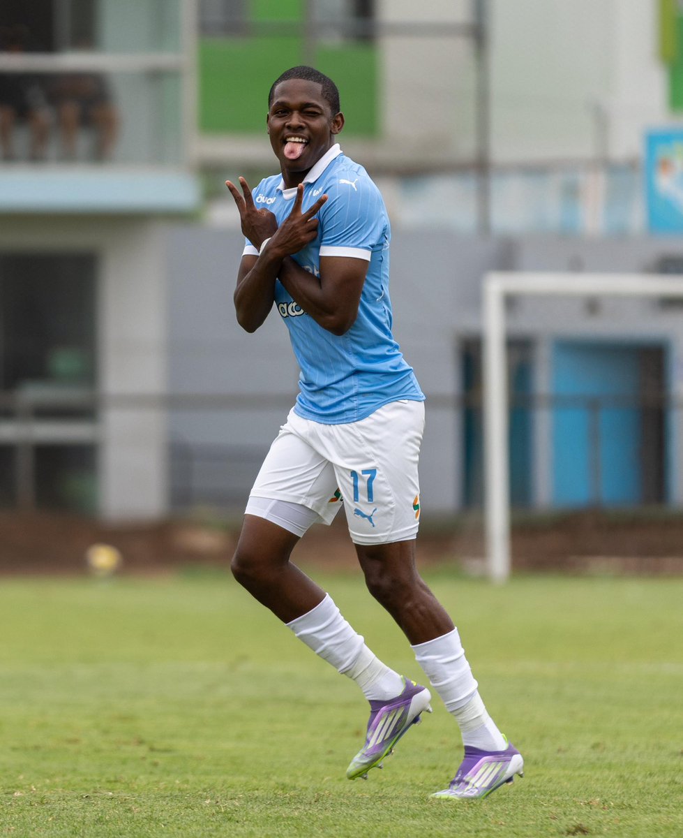 CristhianFanrr2's tweet image. Arnold Cotito saldrá de préstamo al Carlos A. Mannucci.

‘Coto’ tiene contrato con Sporting Cristal hasta el otro año.

📷 @NobbyAZ07